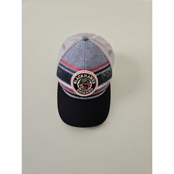 Reebok Chicago Blackhawks NHL Hockey Mesh Snapback Trucker Adjustable Cap Hat OS - Picture 1 of 16